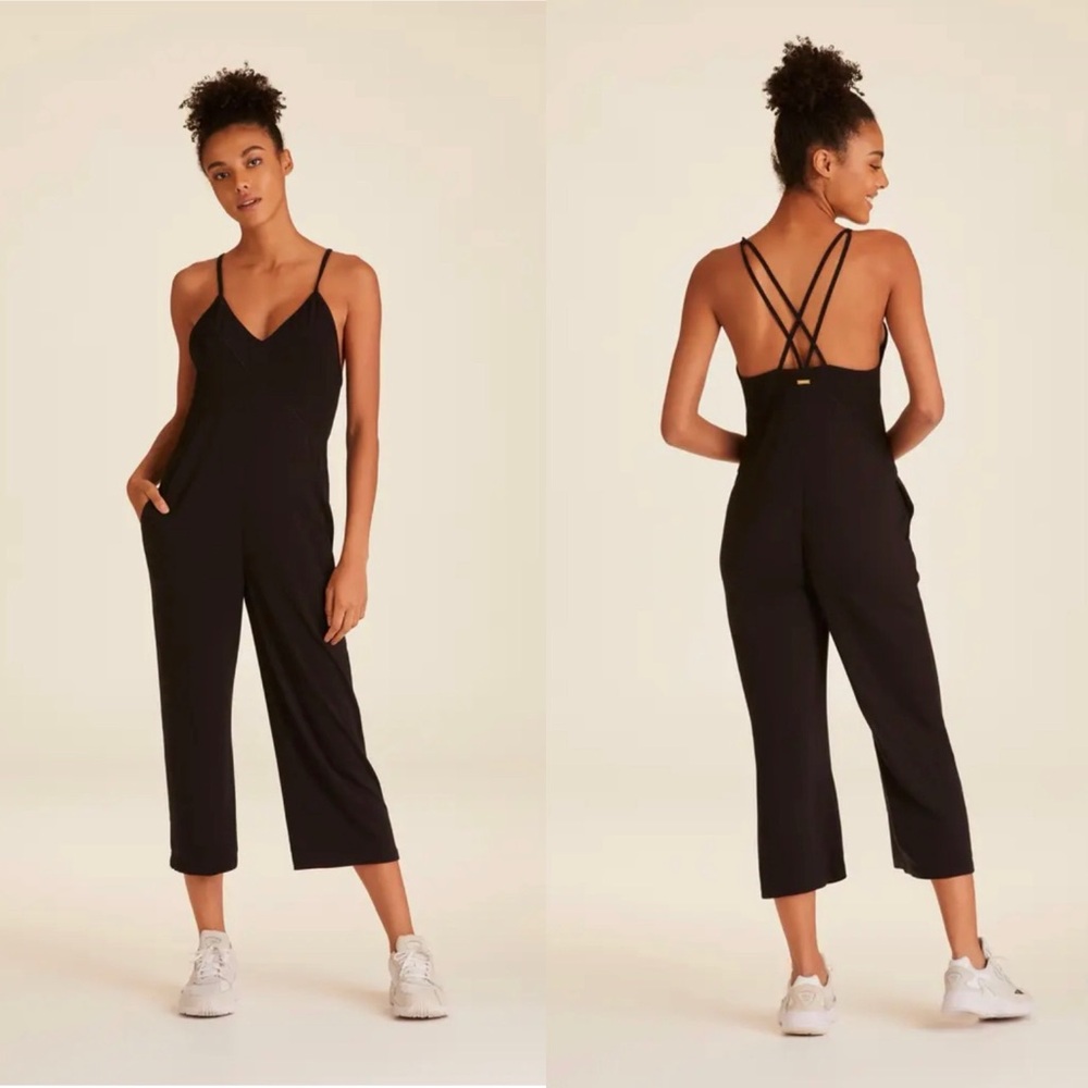 Alala Maui Black‎ Strappy Jumpsuit Cropped Stretch Pockets M
